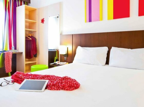 Ibis Styles Luxembourg Centre Gare - Photo4