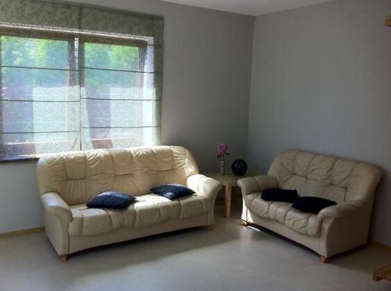 Guest House Gravju 11 - Photo3