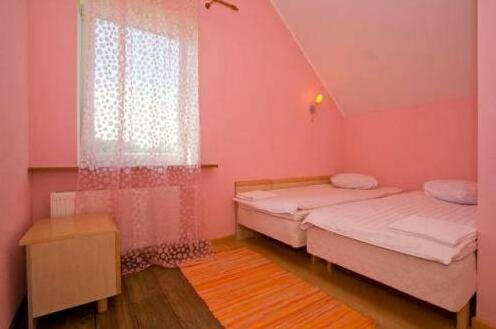 Romance Guesthouse Kandava - Photo2