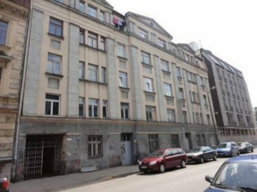 Capital Riga Apartment - Dzirnavu Street