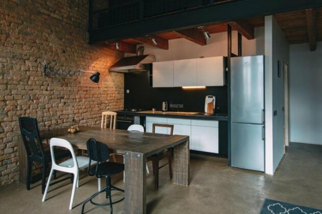 Old factory loft aprtment L39 - Photo3