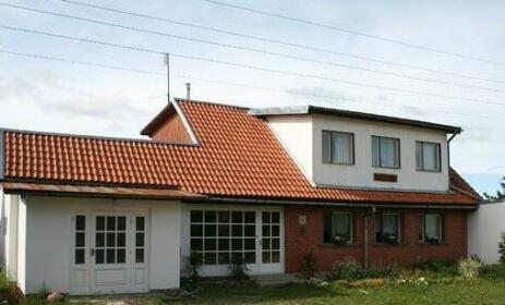 Dana Guest House