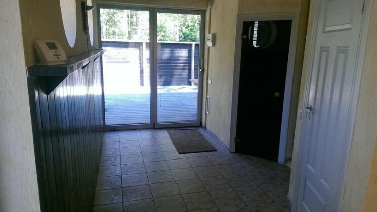 Sea Side Holiday Home - Photo2