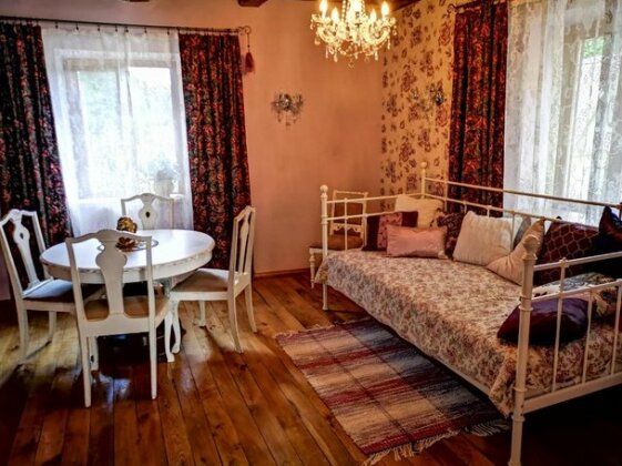 Otilija - Photo2
