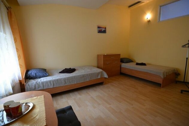 Lazdu Guest House - Photo2
