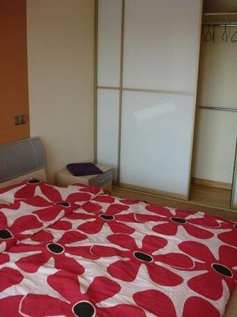  Photo 3