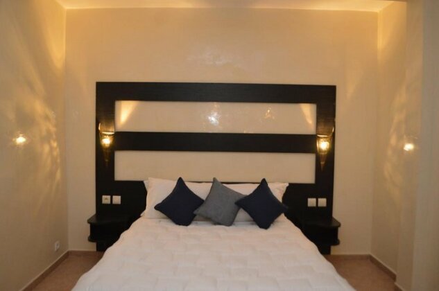 Anezi Apartments - Photo4