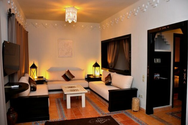 Borjs Hotel Suites & SPA - Photo5