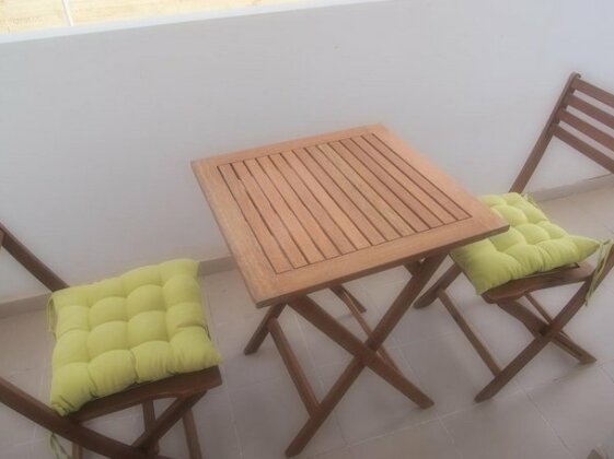 Brand New One Bedroom - Photo2