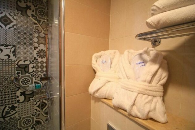 Casa Mia Family Suites - Photo4