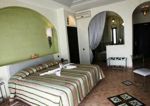 Villa Riadana - Photo5