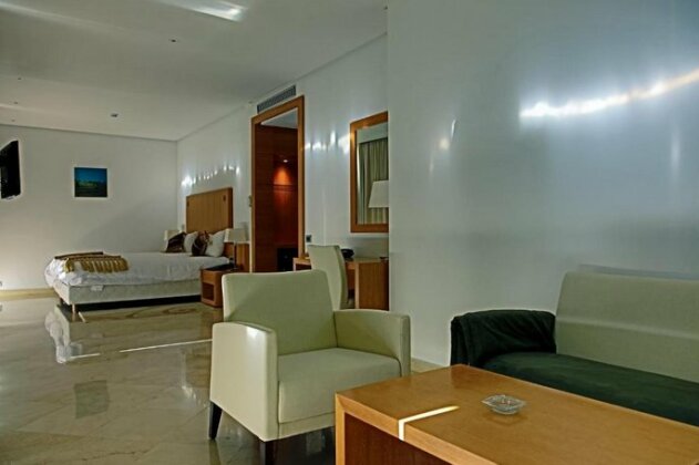 Suites Hotel Mohammed V by Accor - Photo4