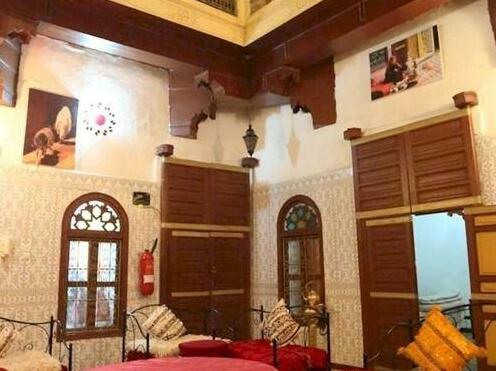 Riad Azrou - Photo4