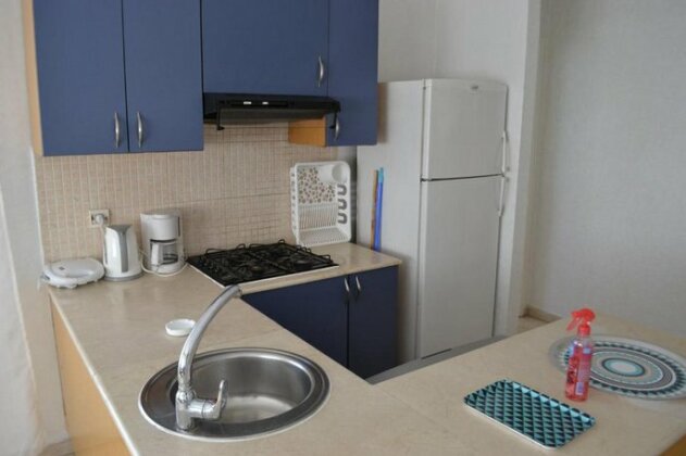 Downtown Studio Maarif - Photo3