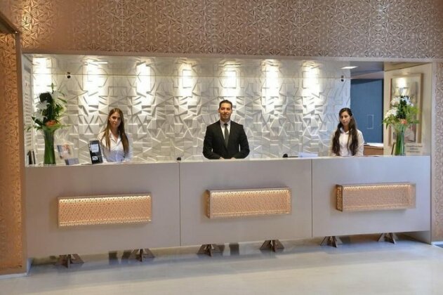 Oum Palace Hotel & Spa - Photo2