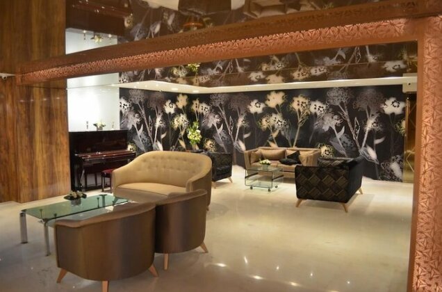 Oum Palace Hotel & Spa - Photo4
