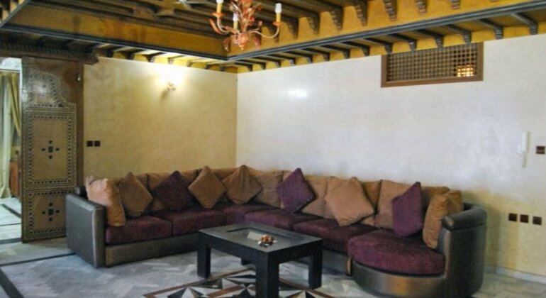 Al Jasira Suites & Spa - Photo3