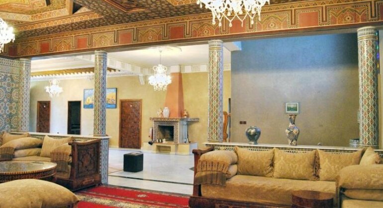 Al Jasira Suites & Spa - Photo4