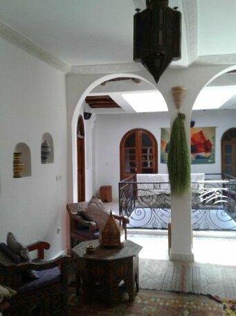 Photo 2