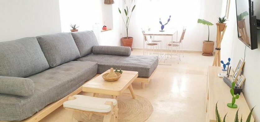 FRESH DESIGNED next to THE SEA -nice area - wifi - Photo2