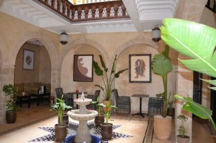 Hotel Riad Benatar