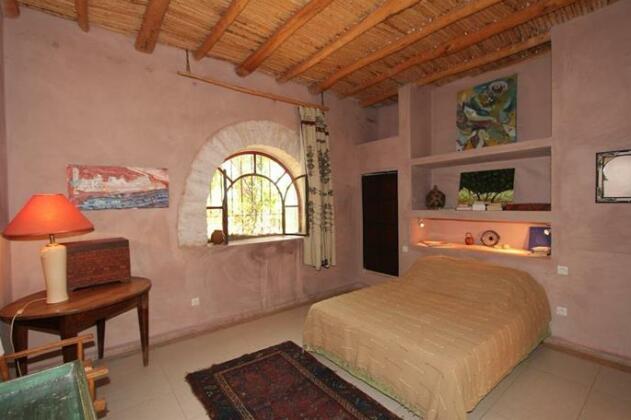 Out Of Essaouira - Photo3