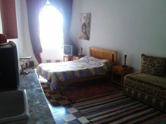 Photo 3