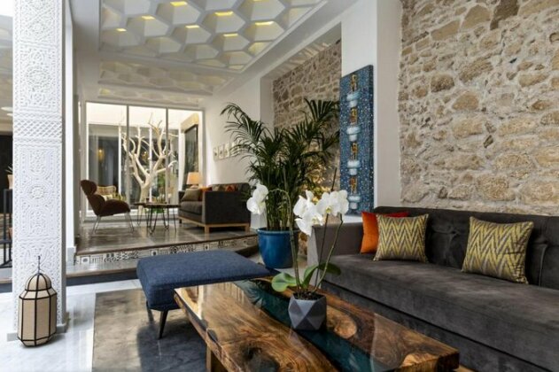 Suite Azur Hotel - Photo2