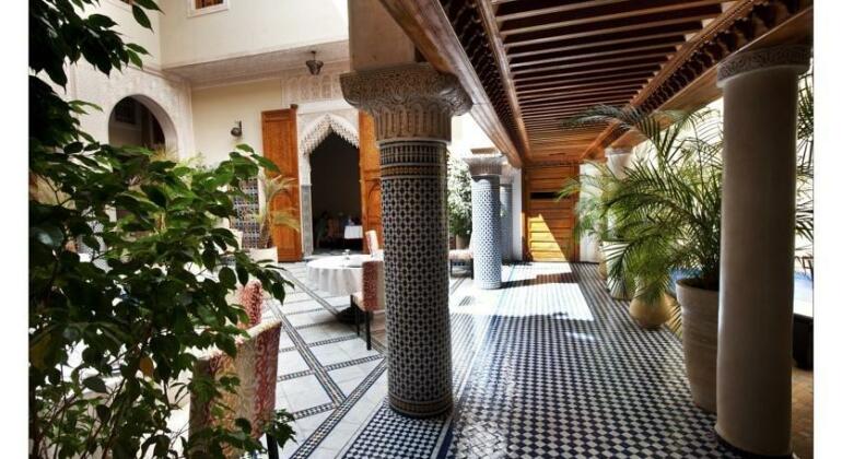 Riad Andalib - Photo2