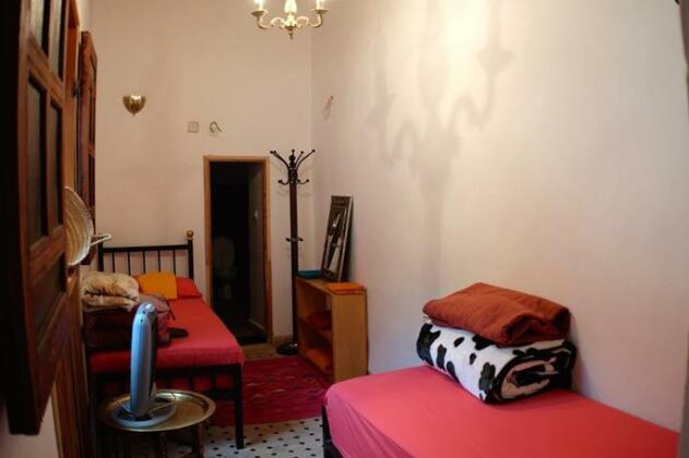 Riad Mikou - Photo4