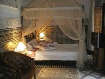 Riad Sara - Photo3