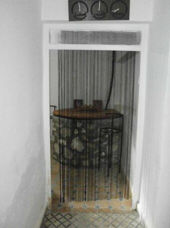 Esshania Apartment - Photo4