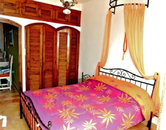 Moutli House - Photo3