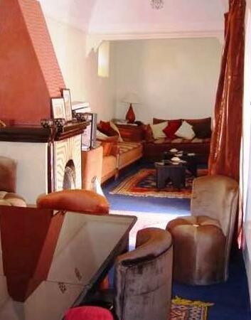 Abelia Riad - Photo3