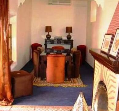 Abelia Riad - Photo4