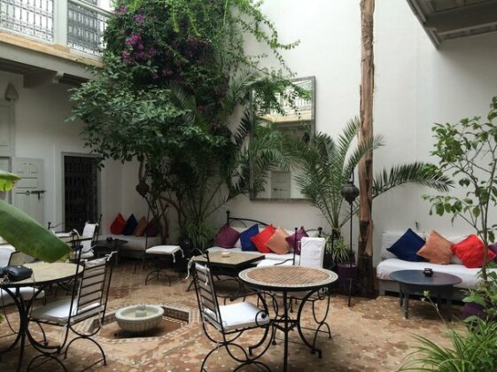 Dar Nabila - Photo5