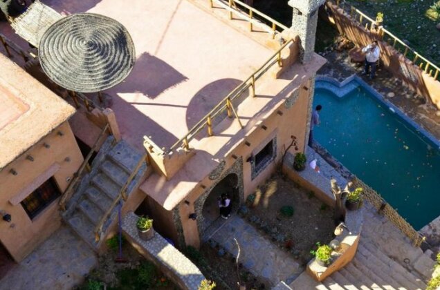 Photo 2