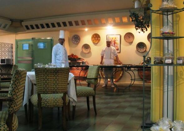 Hotel Amine - Photo2