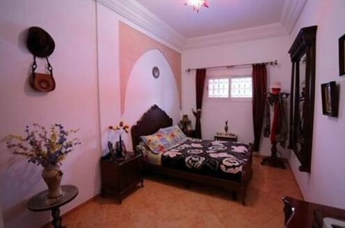 Photo 3