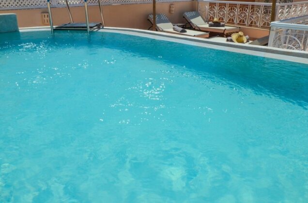 Riad Ayni - Photo2