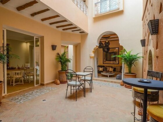 Riad Ayni - Photo3