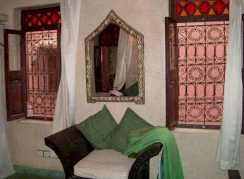 Riad Charik - Photo3
