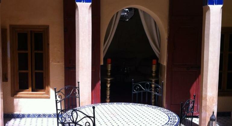 Riad Dar Latifa Guesthouse Marrakech - Photo4