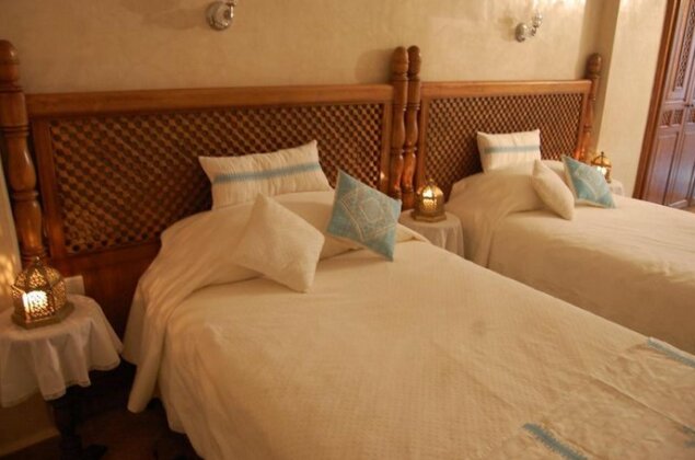 Riad Darino - Photo4
