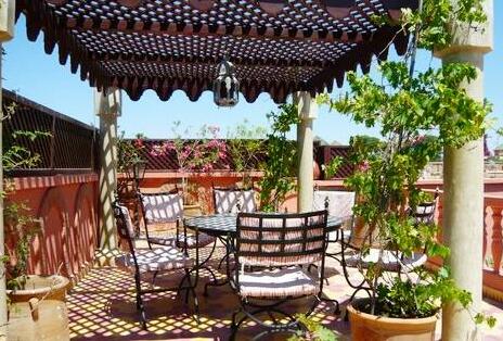 Riad Habib - Photo2