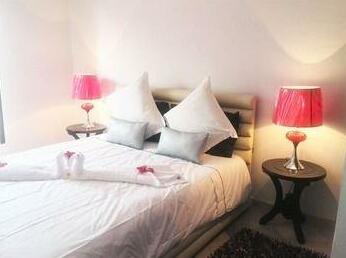 Riad Halouana - Photo4