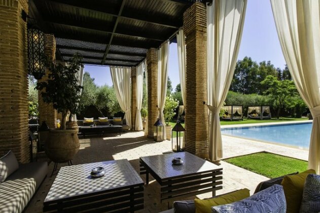 Riad Jawad - Photo2