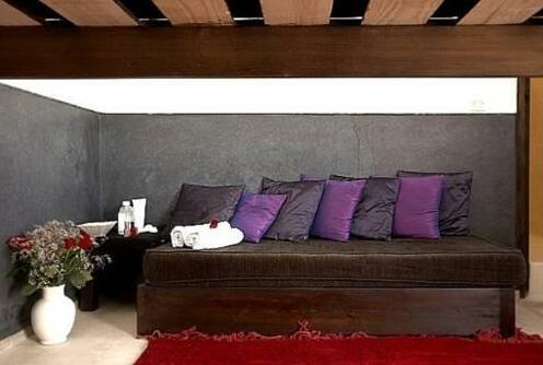 Riad Karmanda - Photo4