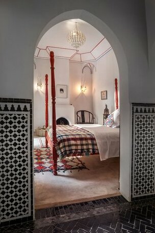 Riad Kbour & Chou - Photo3