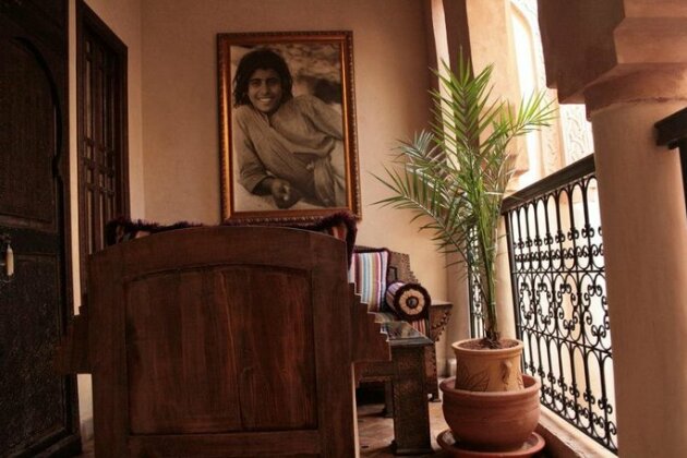 Riad Laksiba - Photo3